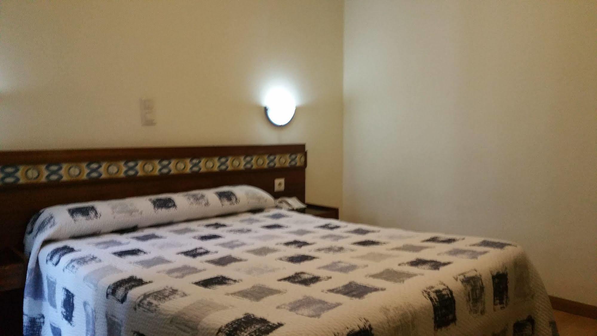 Hostal Felipe V مدريد المظهر الخارجي الصورة